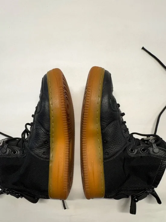 Nike SF Air Force 1 Mid "Black Gum" Special Field - Size 7W - Picture 8 of 16